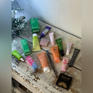 Multiples Skincare and Makeup Set - Benefit, Elemis, Glow Recipe and More!